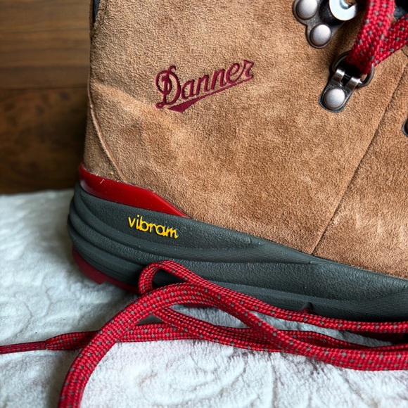 Danner 600 Mountain Hiking Boots 4.5" Women 9.5 Brown Red Waterproof NWOB READ - Picture 10 of 16